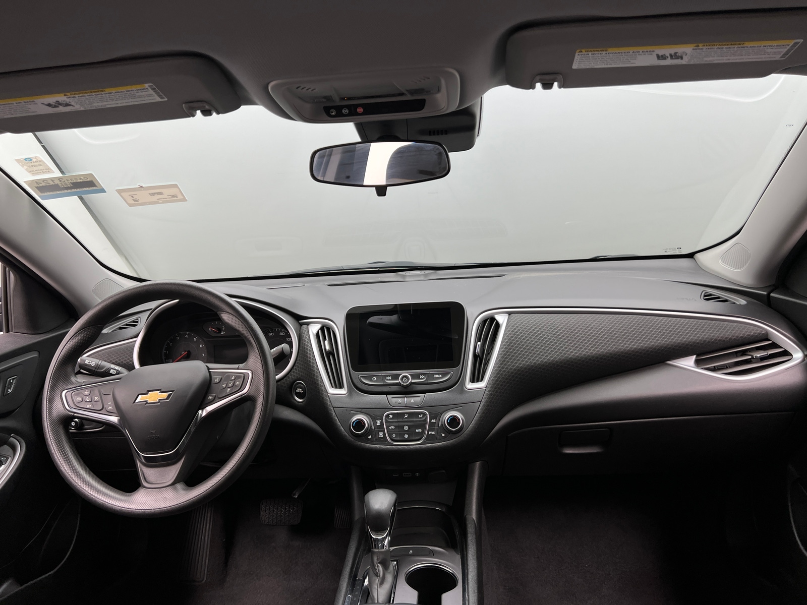 Thumbnail: 2023 Chevrolet Malibu - 3