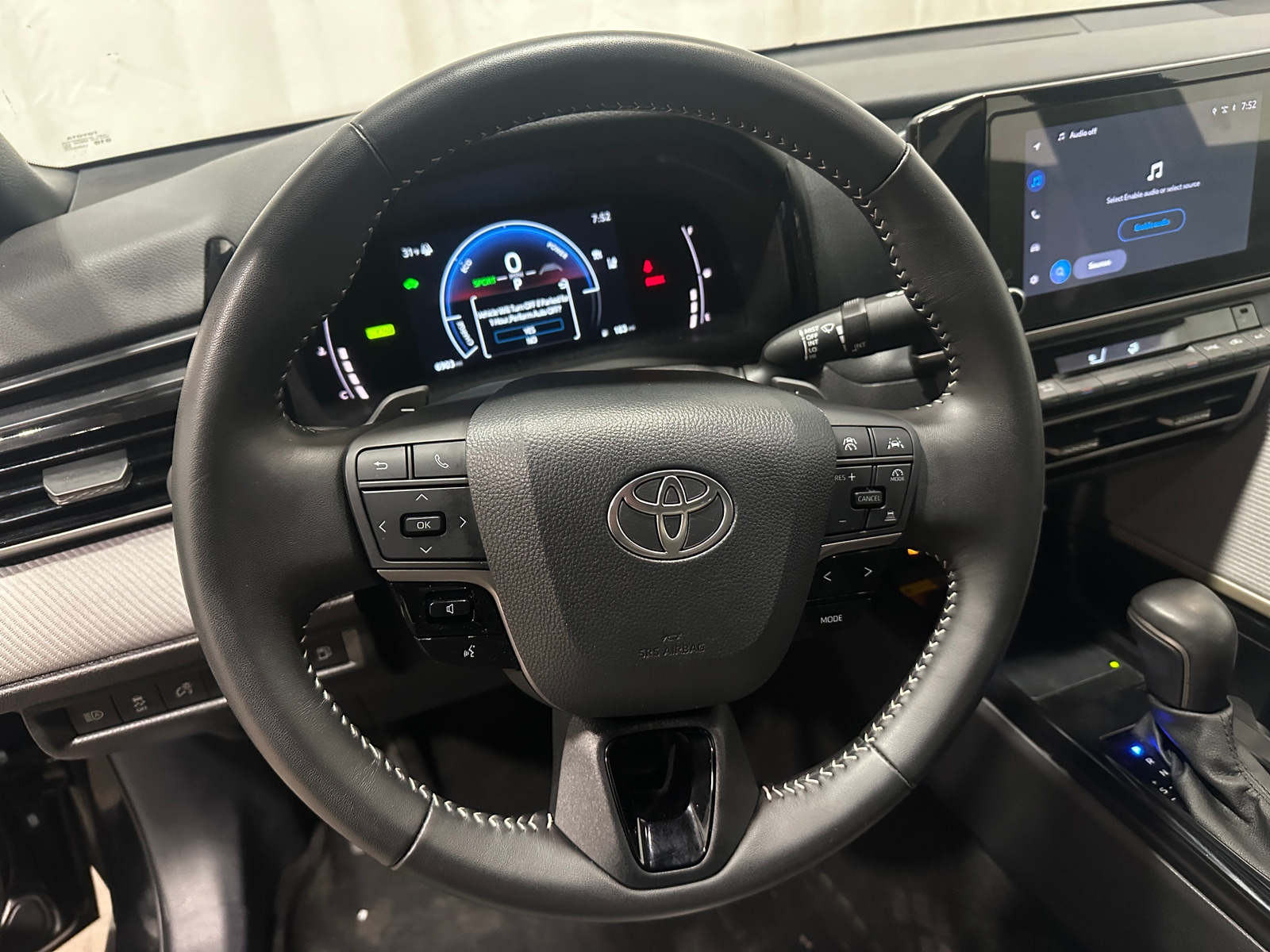 Thumbnail: 2025 Toyota Camry - 5