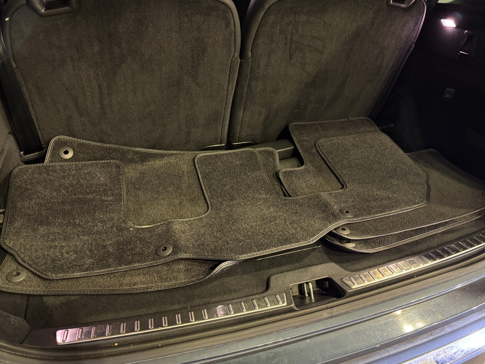 Thumbnail: 2024 Volvo XC90 - 6