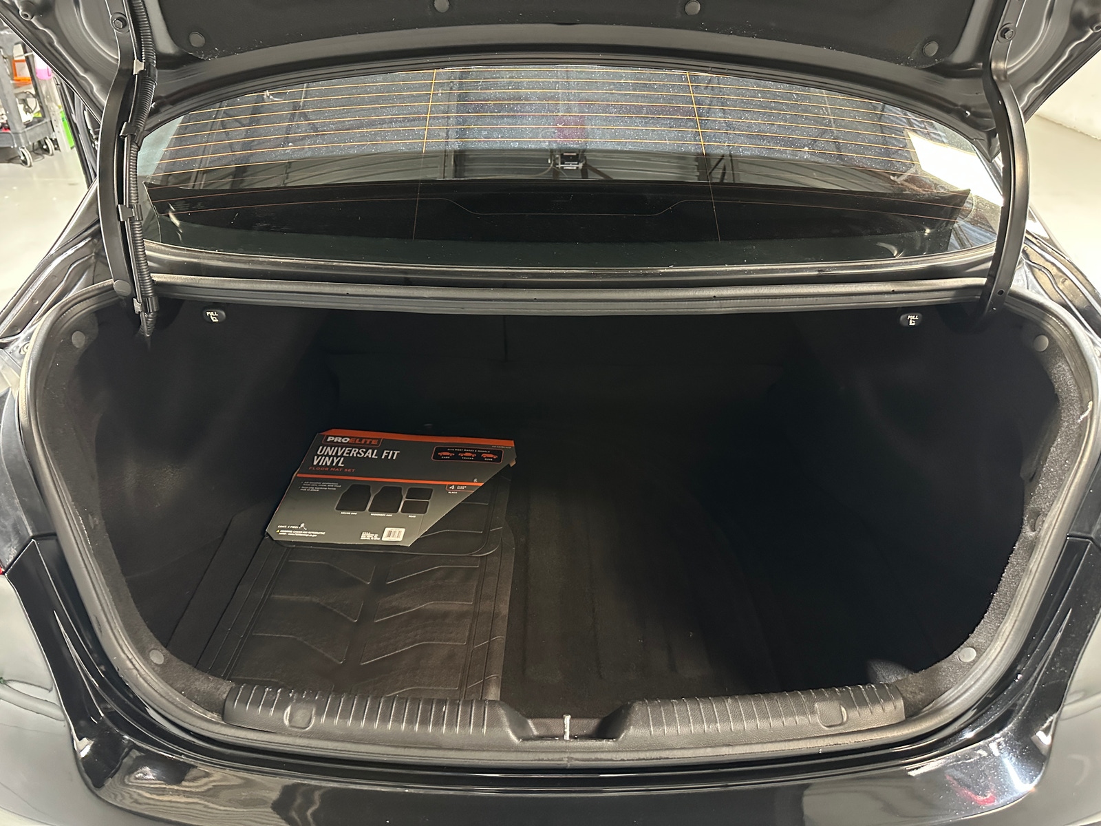 Thumbnail: 2017 Kia Forte - 7