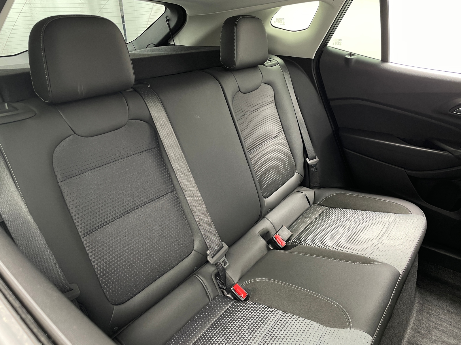 Thumbnail: 2025 Chevrolet Trax - 6