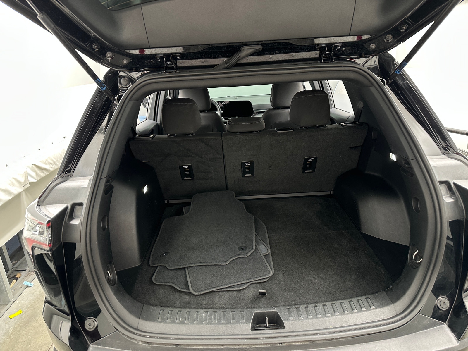 Thumbnail: 2025 Chevrolet Equinox - 7