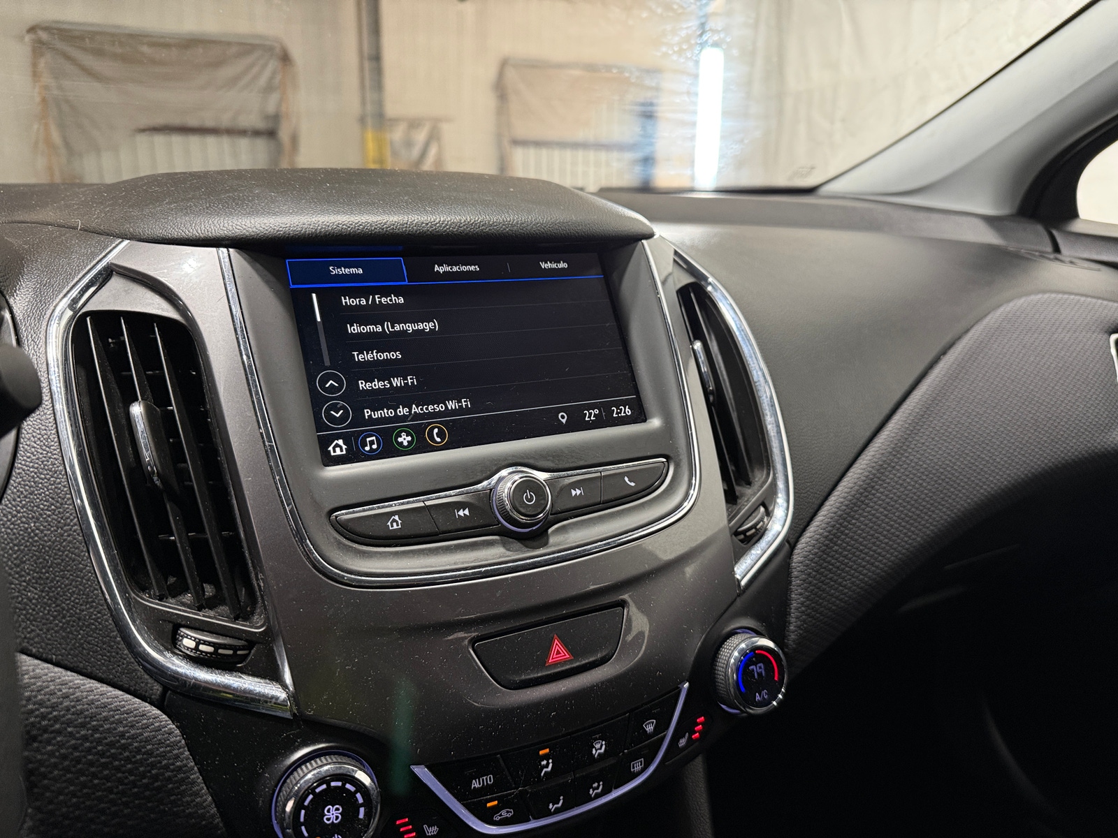 Thumbnail: 2019 Chevrolet Cruze - 4