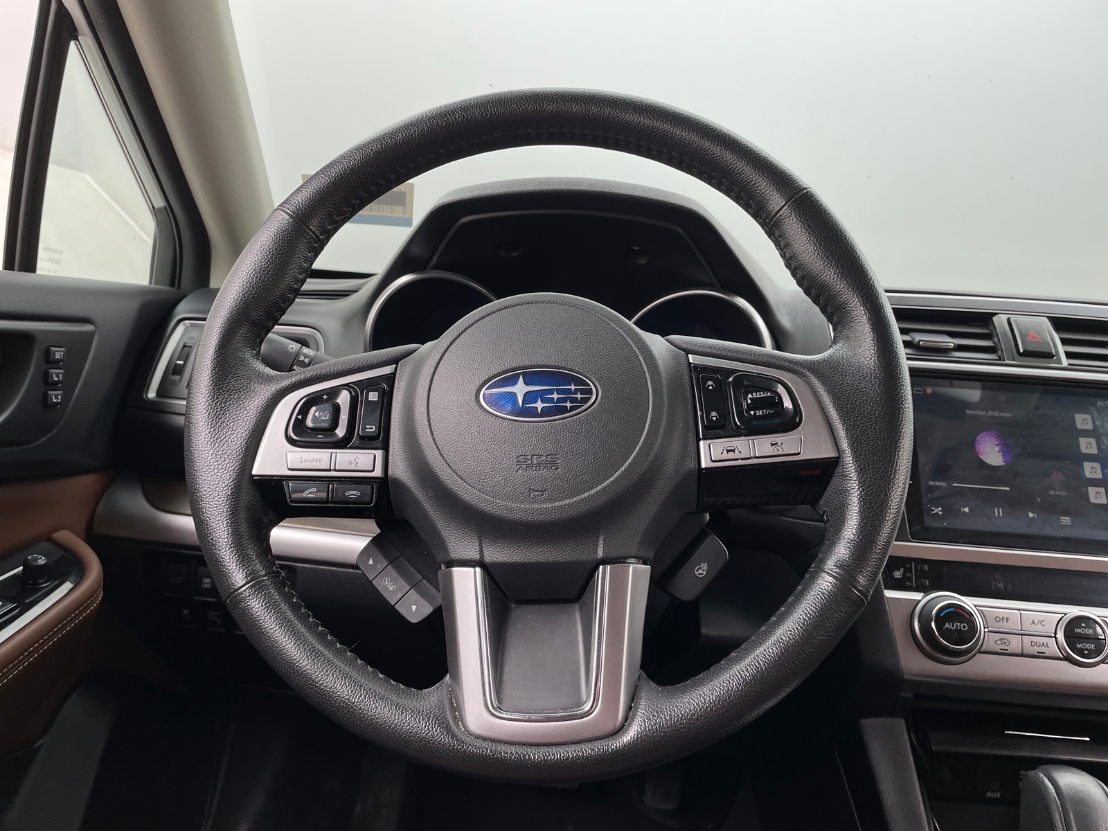 Thumbnail: 2017 Subaru Outback - 4