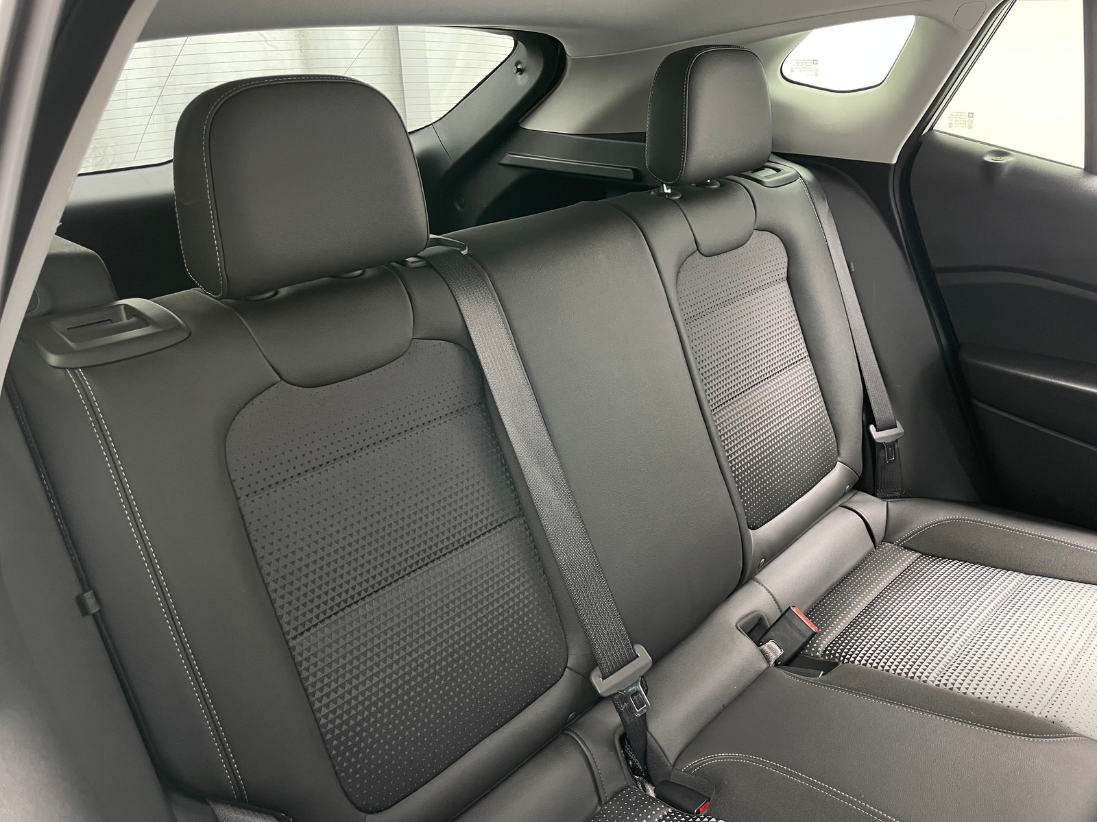 Thumbnail: 2025 Chevrolet Trax - 6