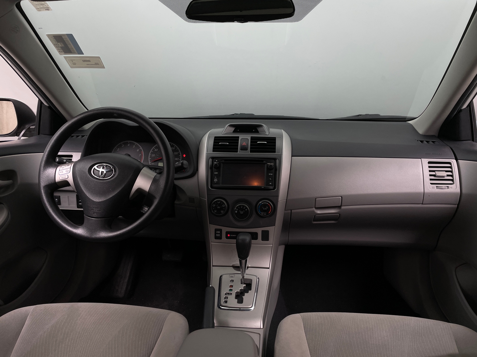 Thumbnail: 2013 Toyota Corolla - 3