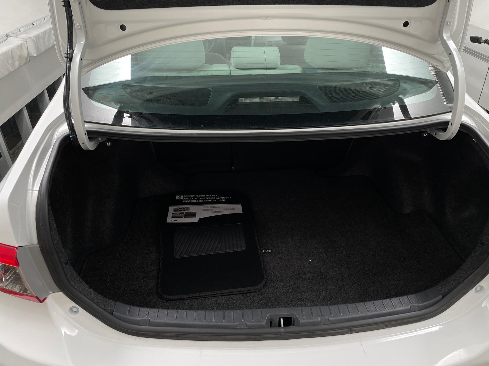 Thumbnail: 2013 Toyota Corolla - 7