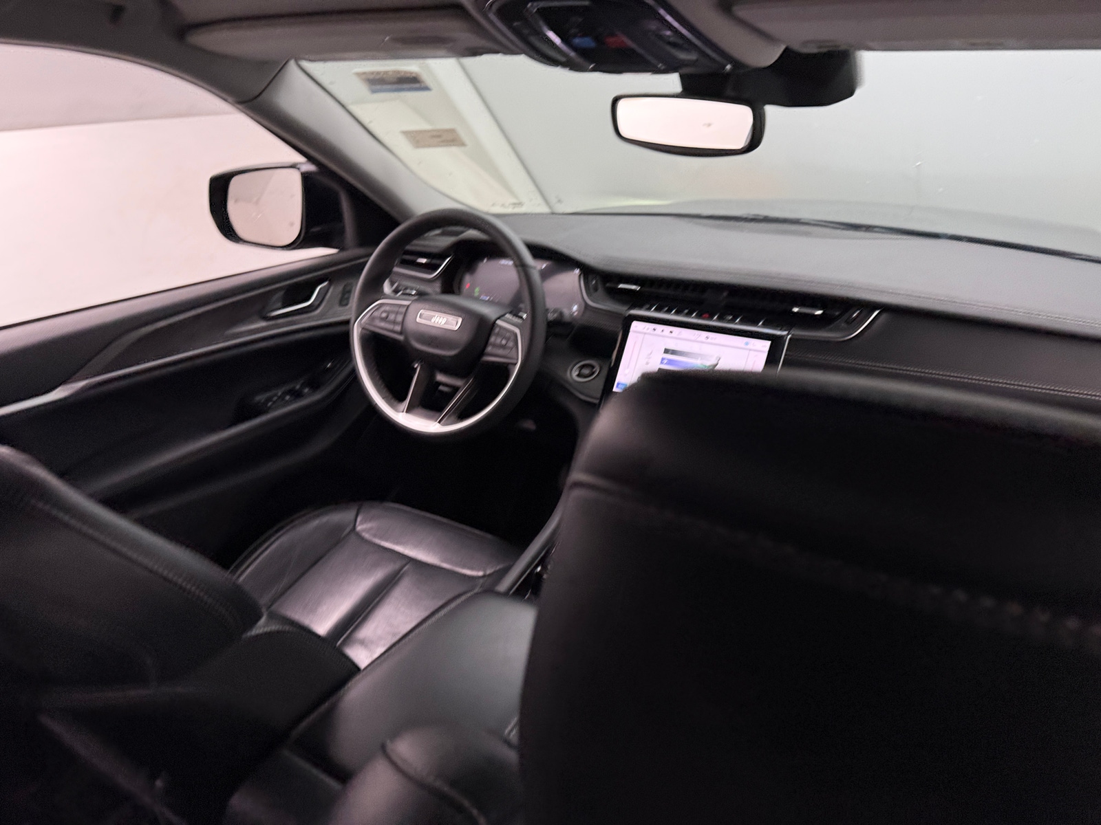 Thumbnail: 2023 Jeep Grand Cherokee - 2