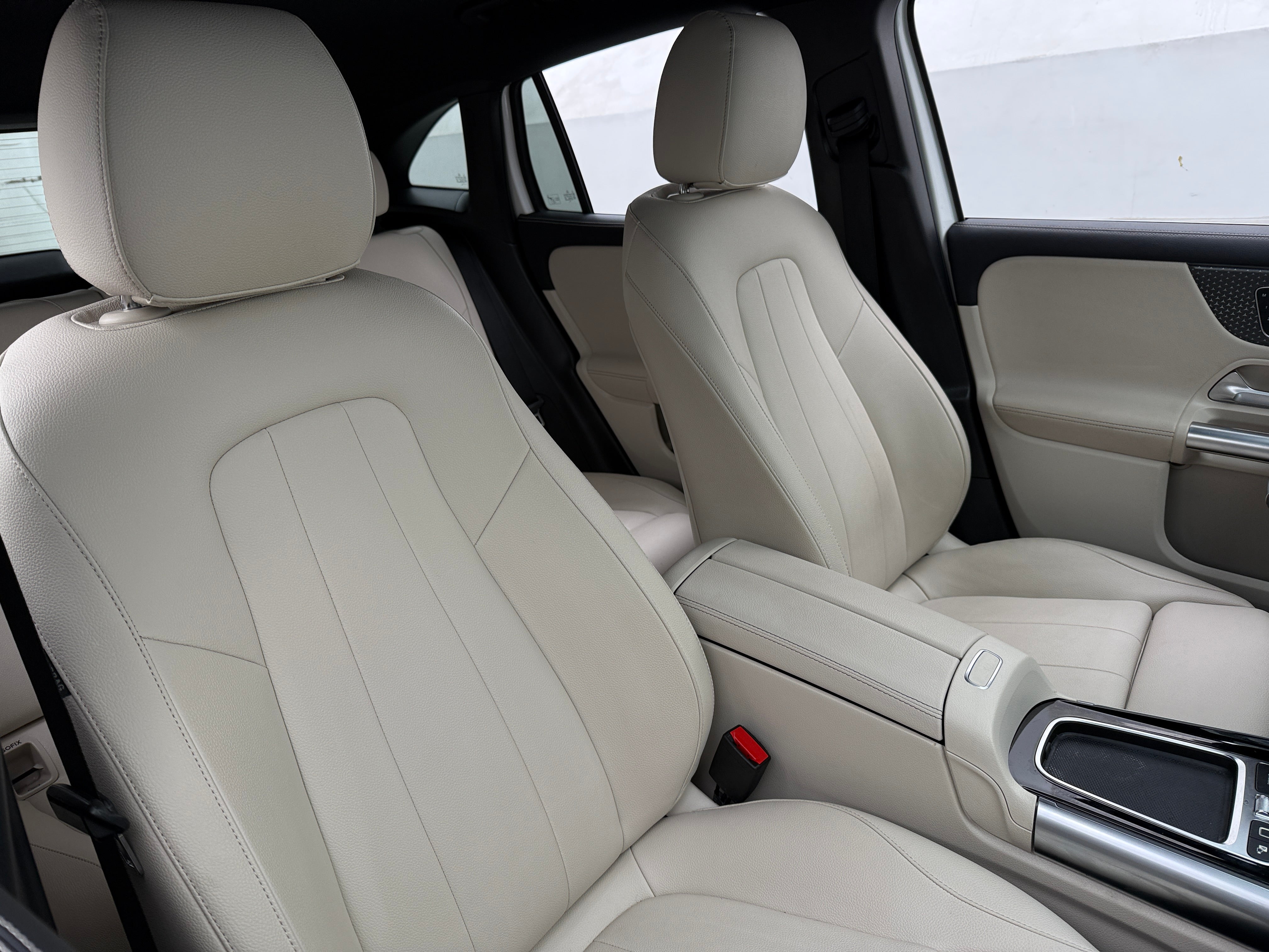 2025 Mercedes-Benz GLA