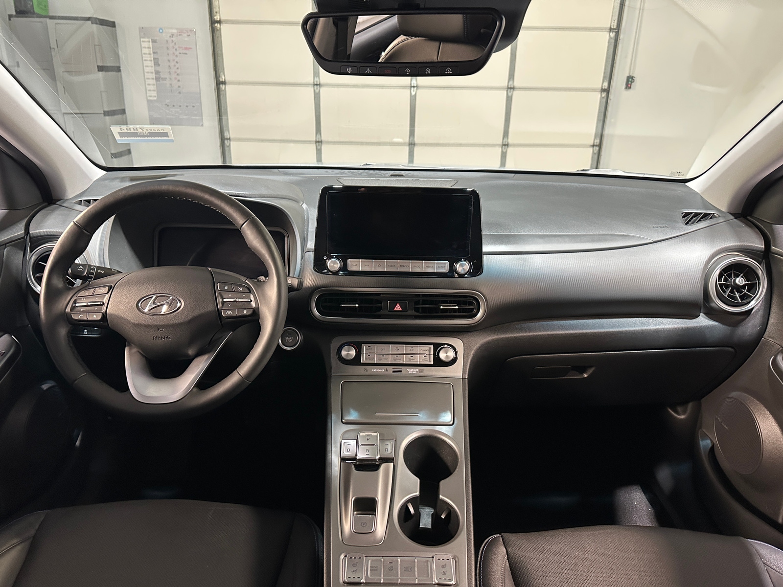 Thumbnail: 2023 Hyundai Kona - 2