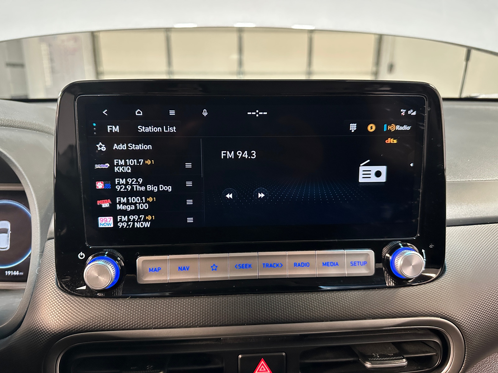 Thumbnail: 2023 Hyundai Kona - 3