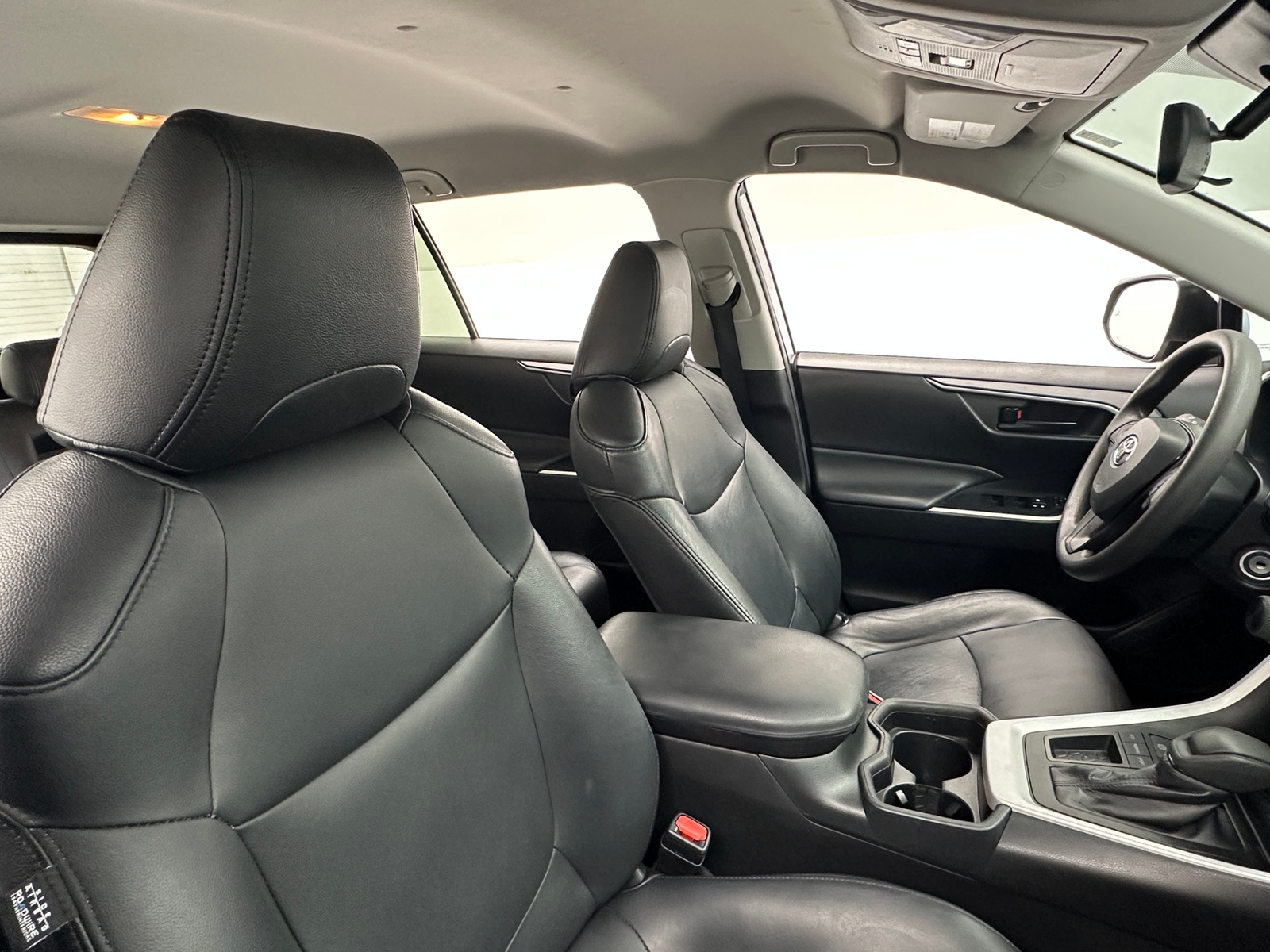 Thumbnail: 2020 Toyota RAV4 - 2