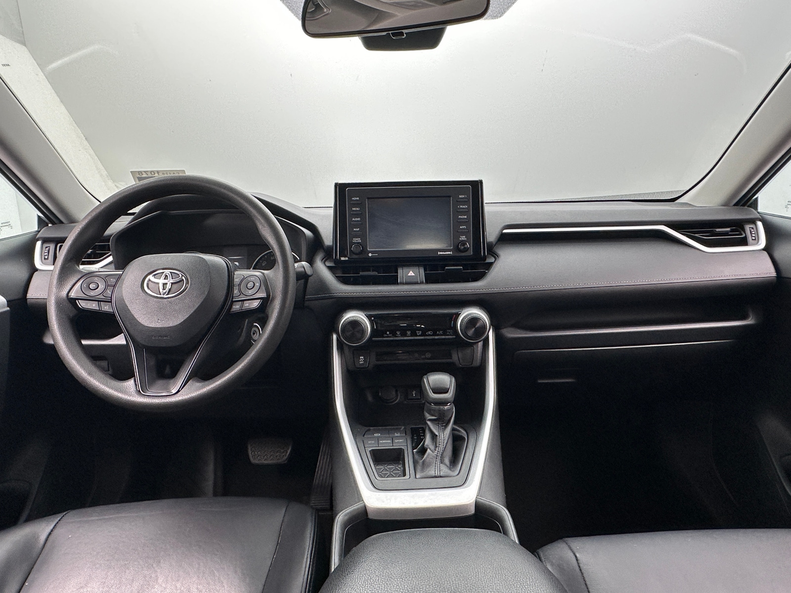 Thumbnail: 2020 Toyota RAV4 - 3