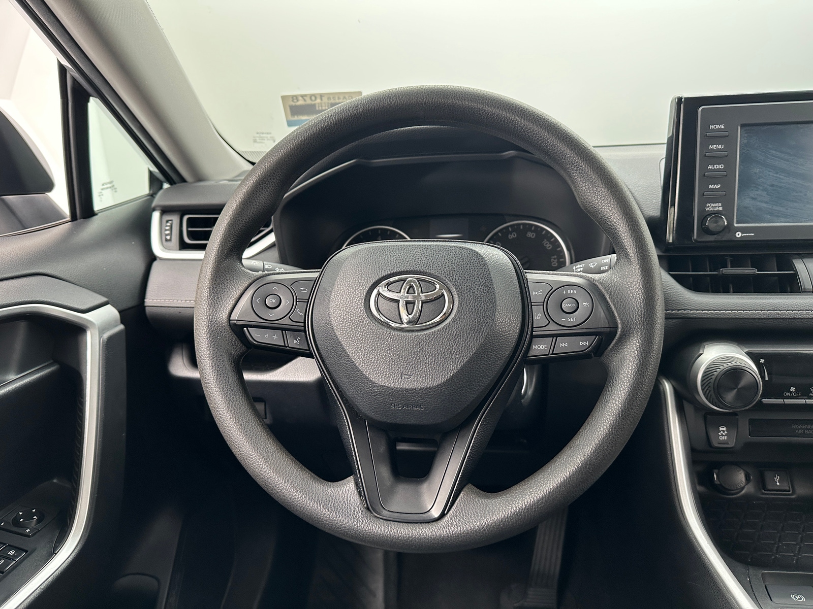 Thumbnail: 2020 Toyota RAV4 - 5