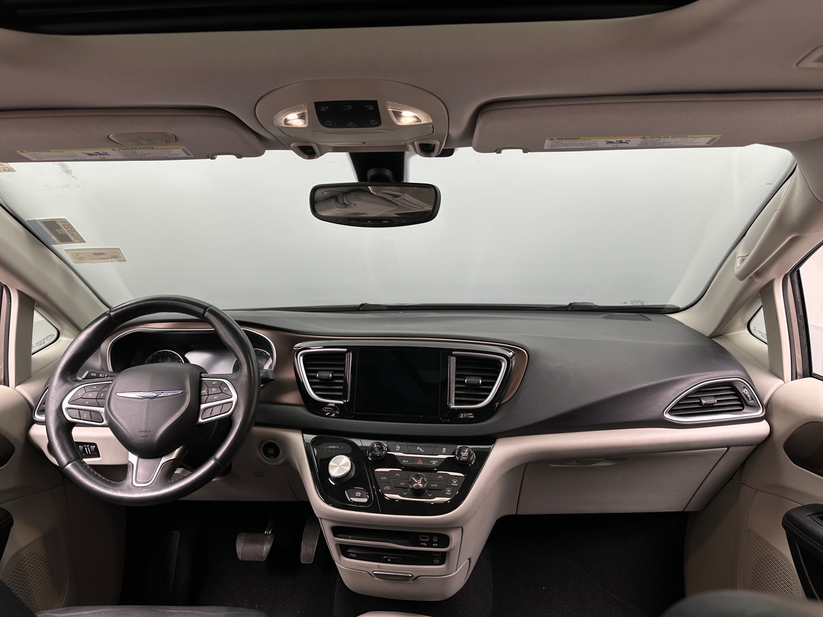 Thumbnail: 2018 Chrysler Pacifica - 2