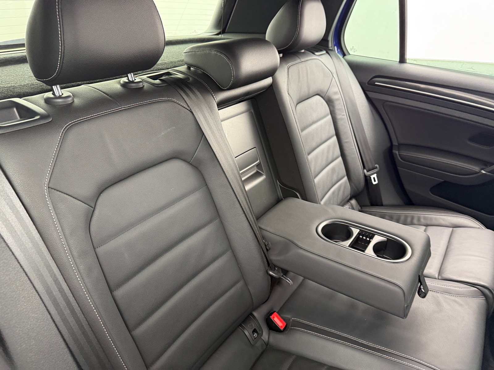 Thumbnail: 2017 Volkswagen Golf - 5