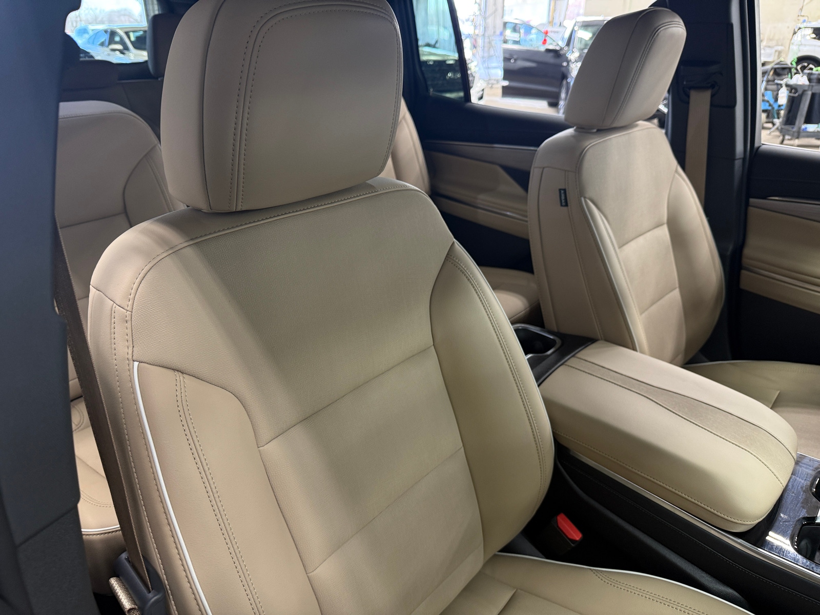 Thumbnail: 2025 Buick Enclave - 2