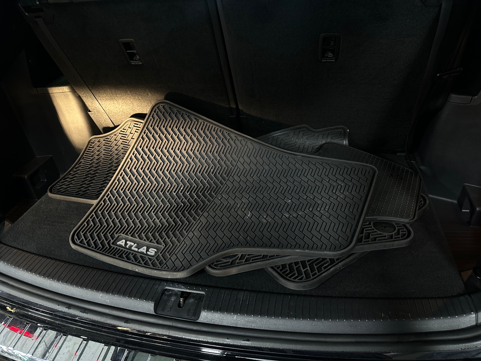 Thumbnail: 2022 Volkswagen Atlas - 6