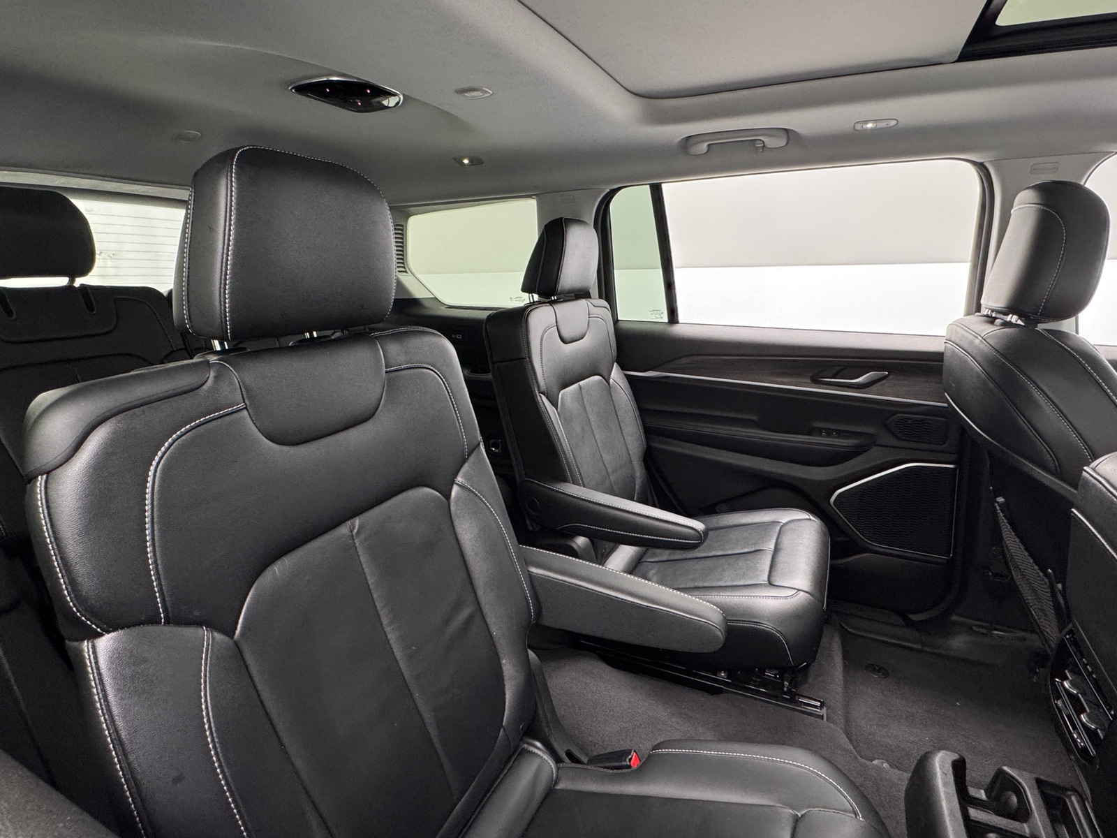 Thumbnail: 2021 Jeep Grand Cherokee L - 5