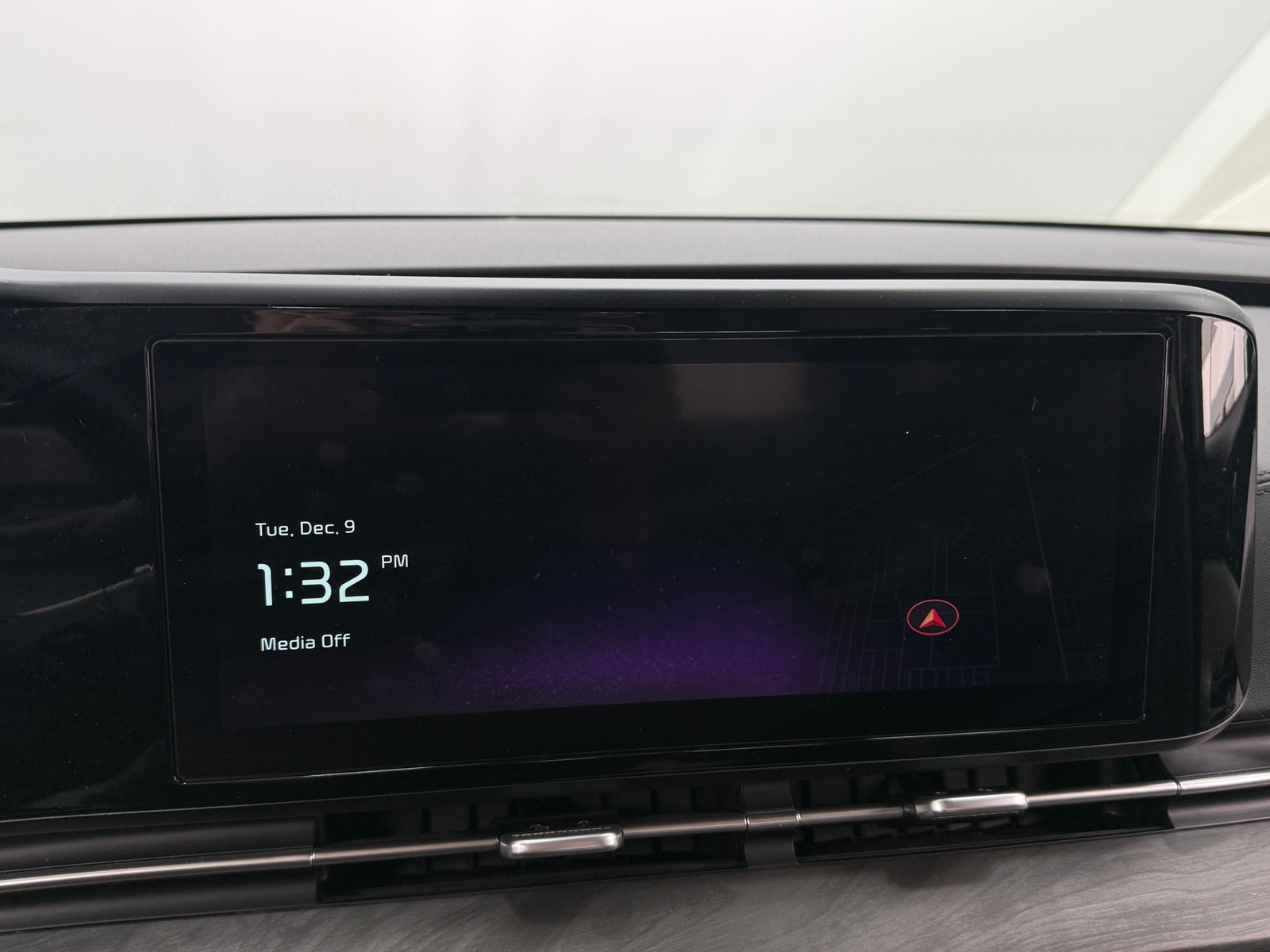 Thumbnail: 2024 Kia Carnival - 3