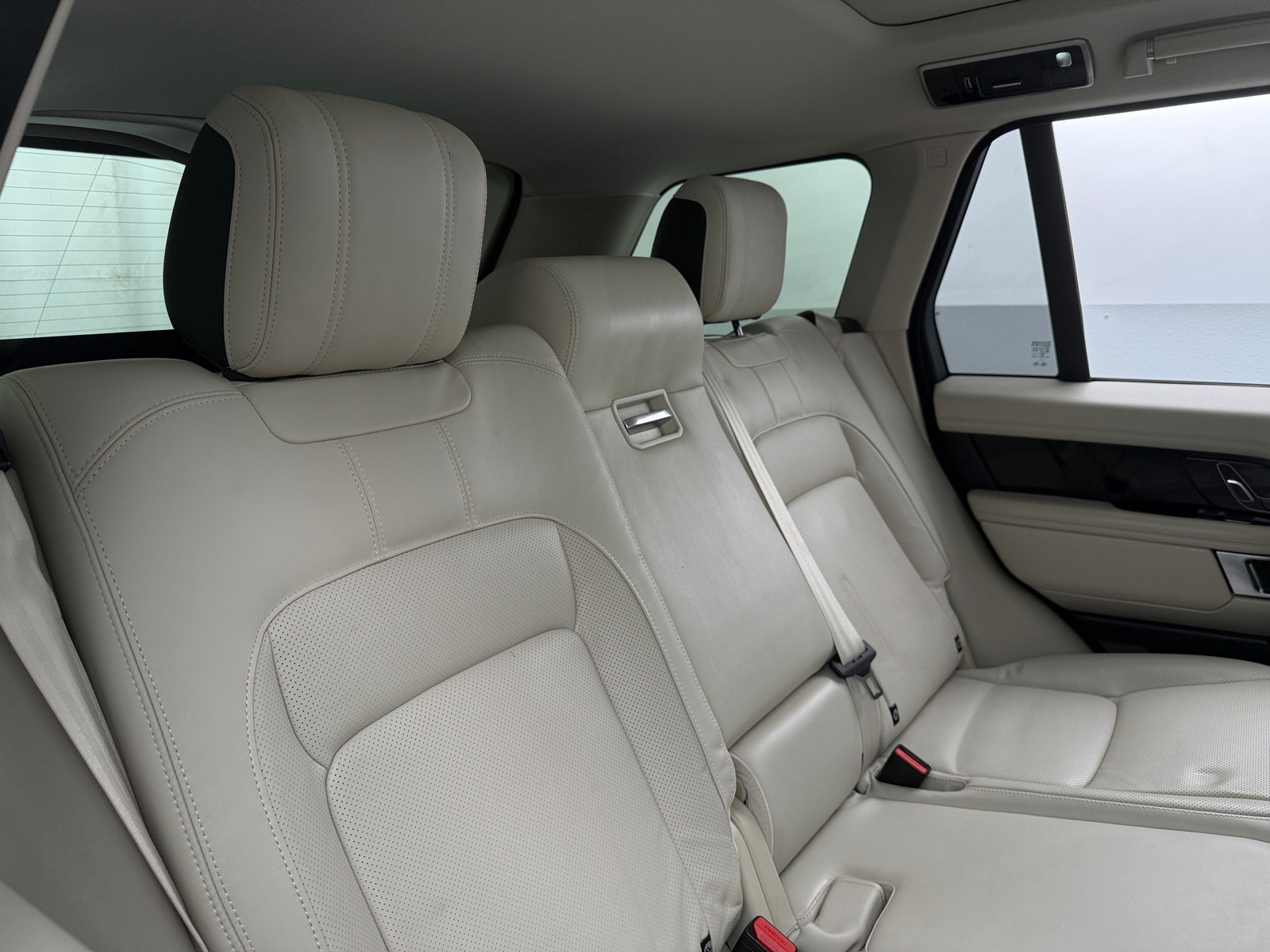 Thumbnail: 2021 Land Rover Range Rover - 5