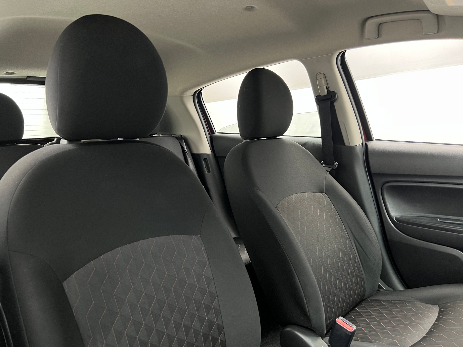 Thumbnail: 2024 Mitsubishi Mirage - 2