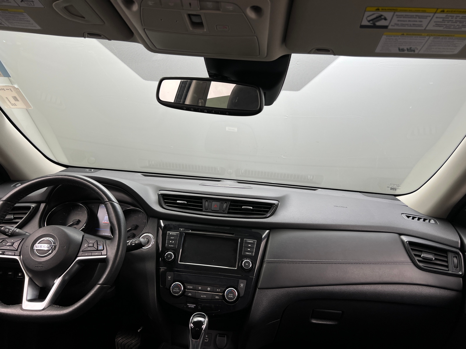 Thumbnail: 2019 Nissan Rogue - 2