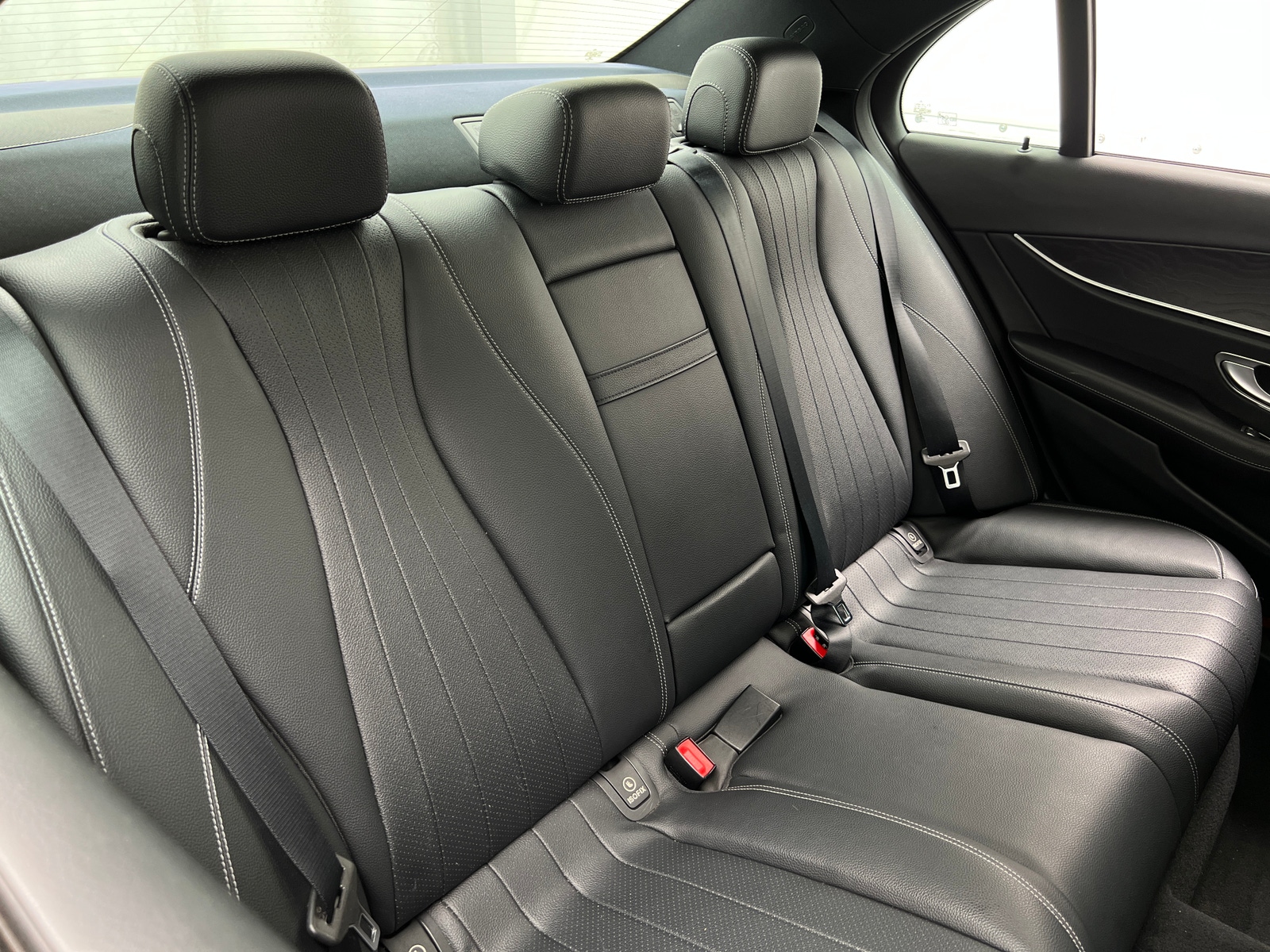 Thumbnail: 2018 Mercedes-Benz E-Class - 5