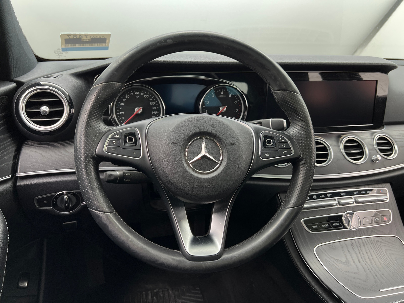 Thumbnail: 2018 Mercedes-Benz E-Class - 4