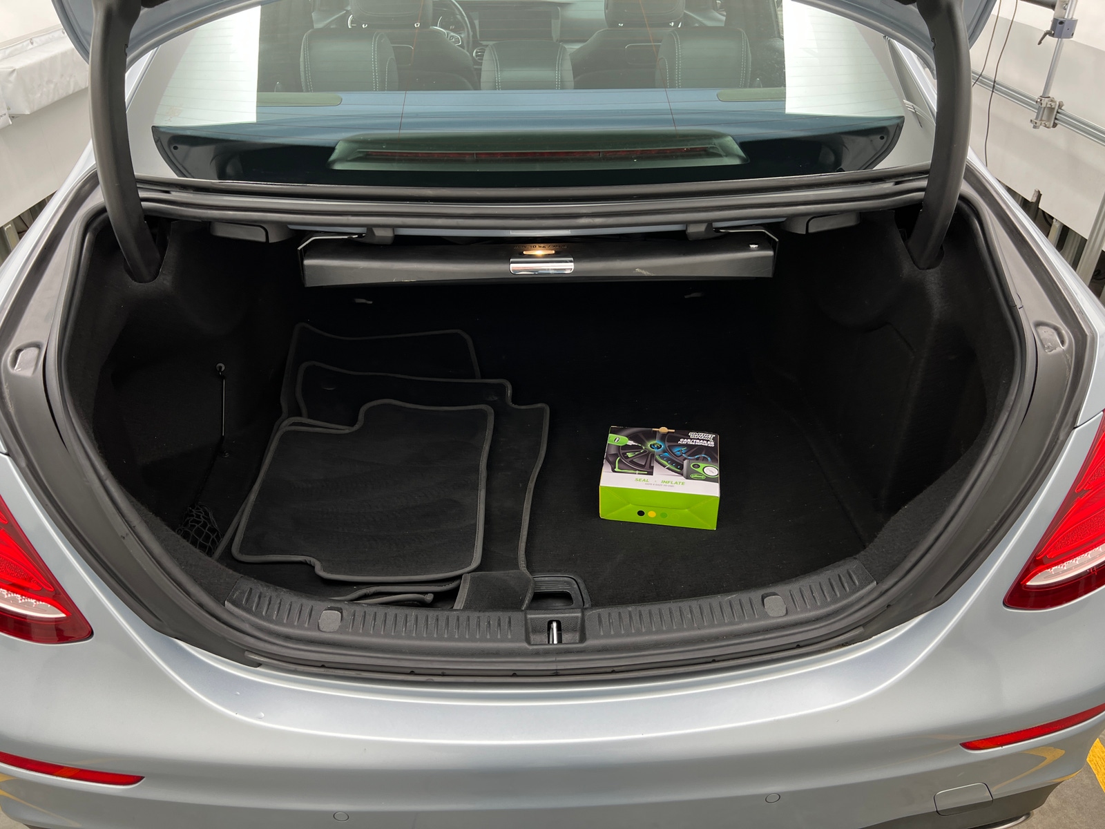 Thumbnail: 2018 Mercedes-Benz E-Class - 6