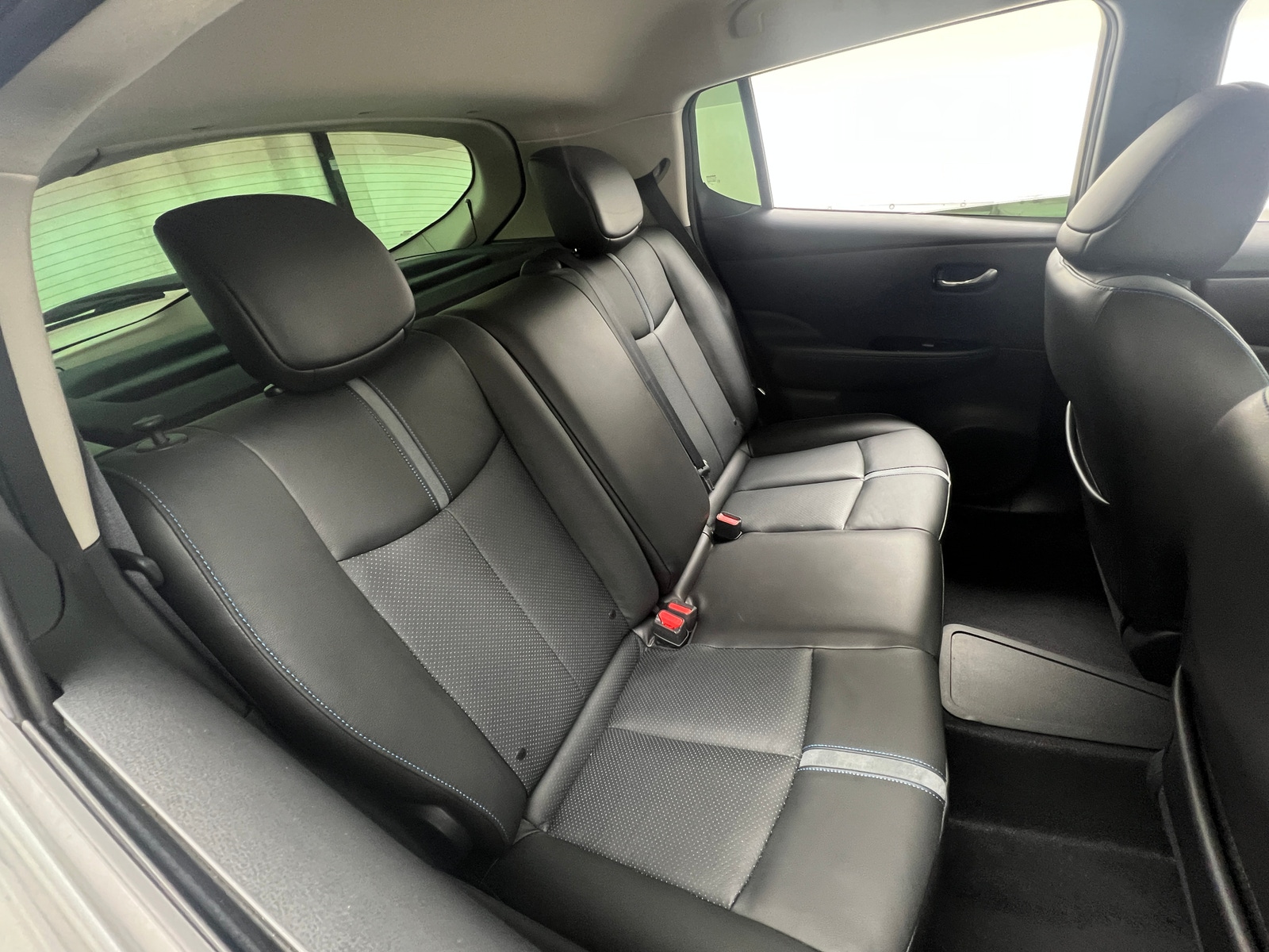 Thumbnail: 2019 Nissan Leaf - 6