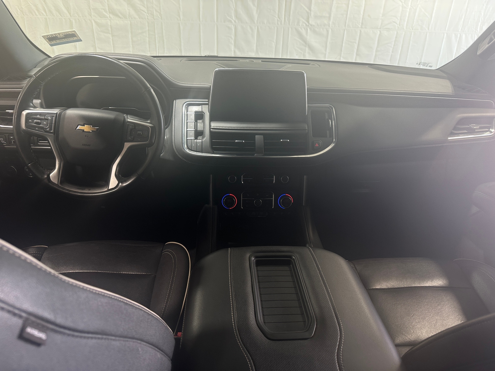 Thumbnail: 2023 Chevrolet Suburban - 2