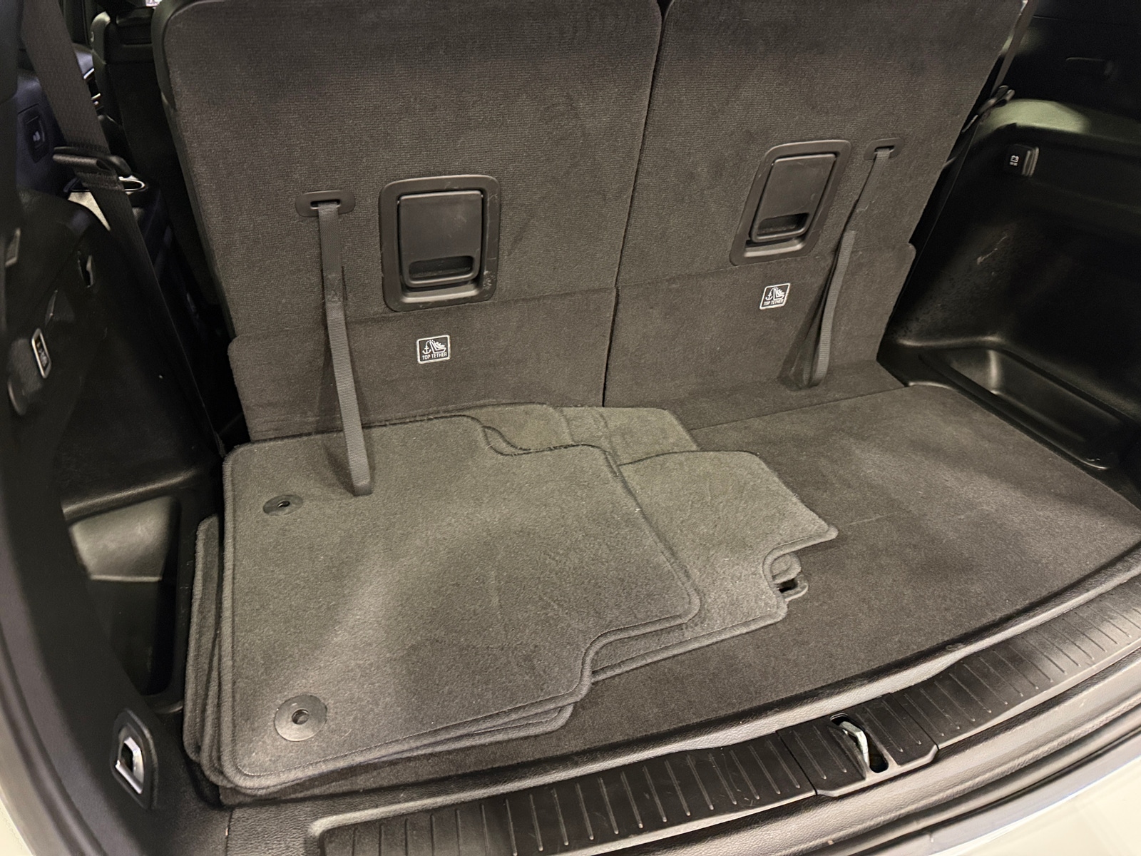 Thumbnail: 2023 Jeep Grand Cherokee L - 6