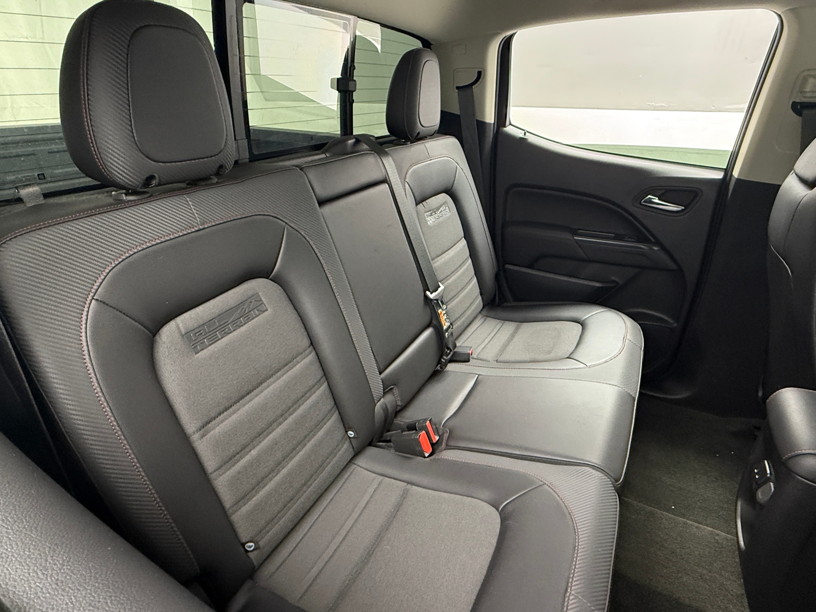 Thumbnail: 2018 GMC Canyon - 6