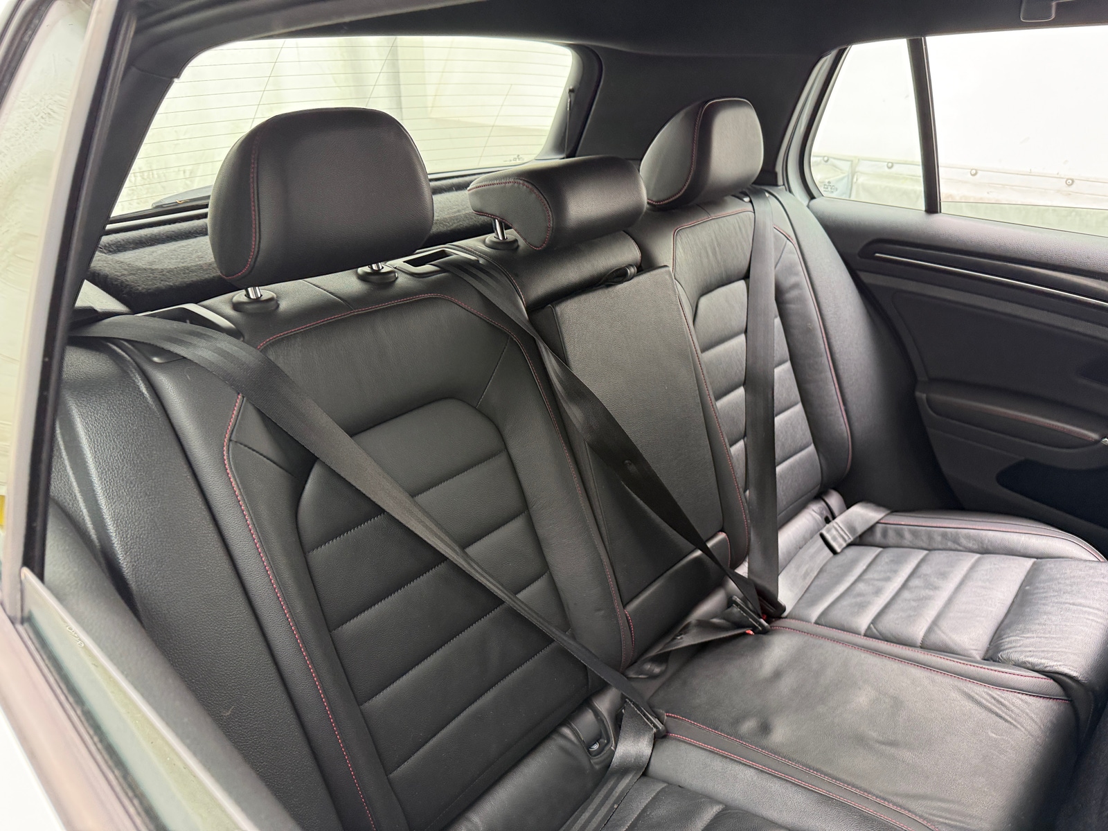 Thumbnail: 2015 Volkswagen Golf - 5