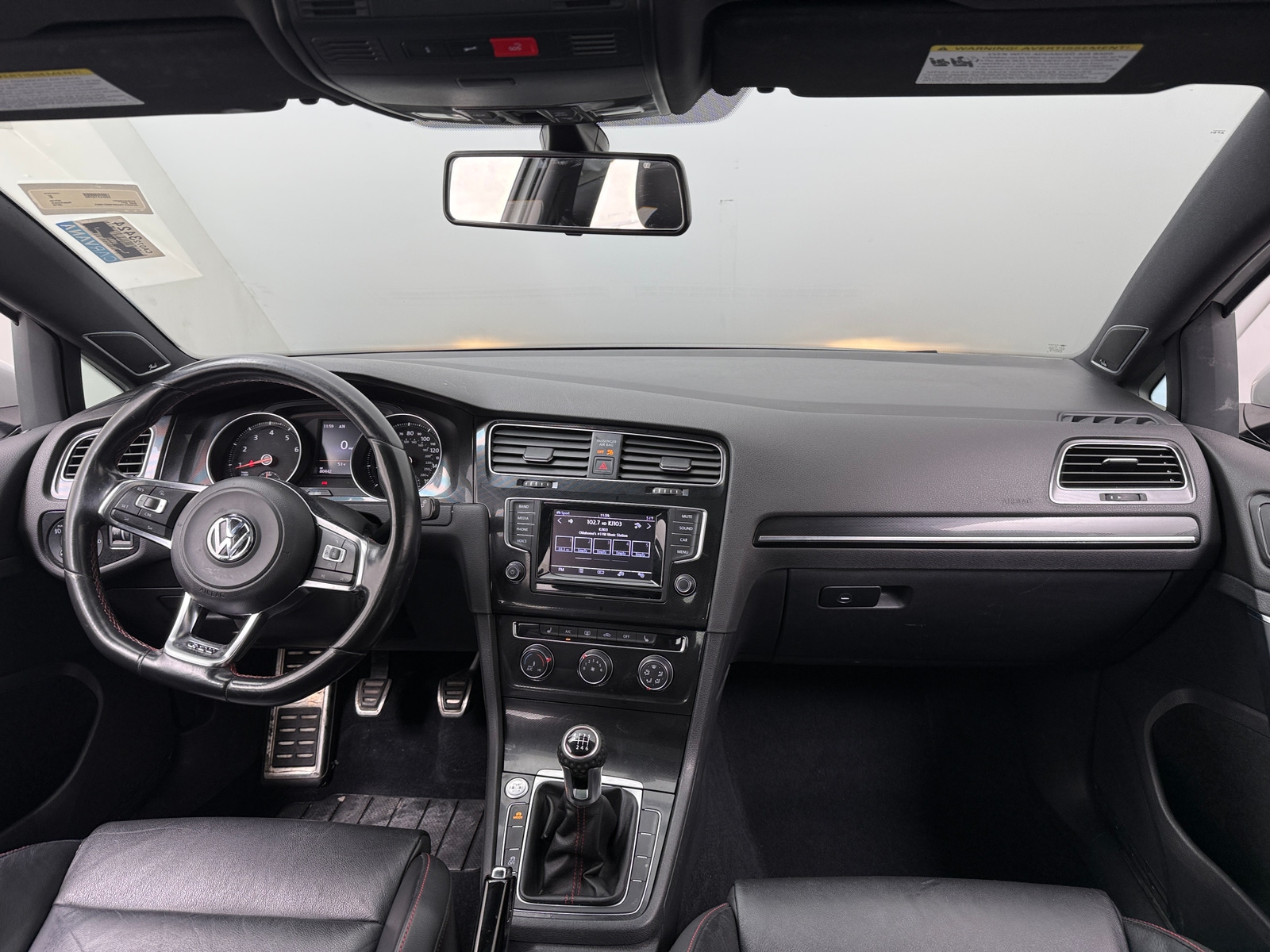 Thumbnail: 2015 Volkswagen Golf - 2