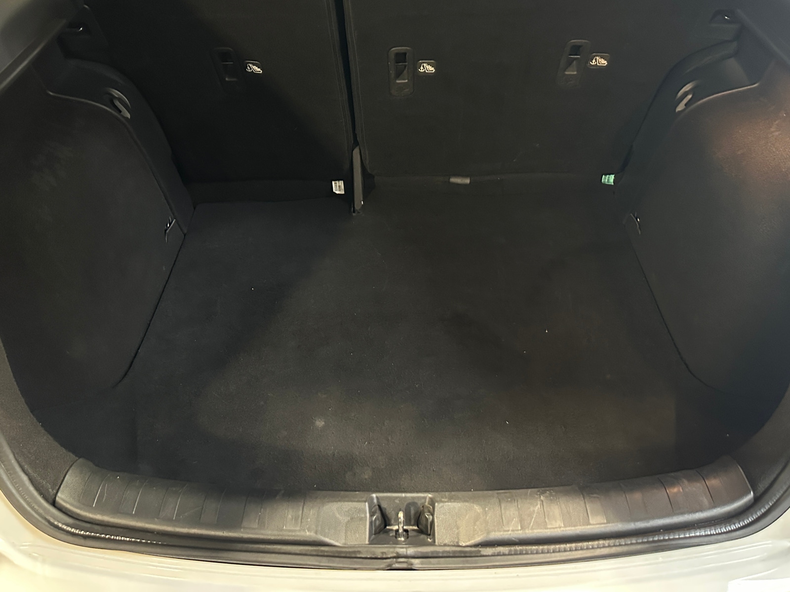 Thumbnail: 2022 Nissan Kicks - 7