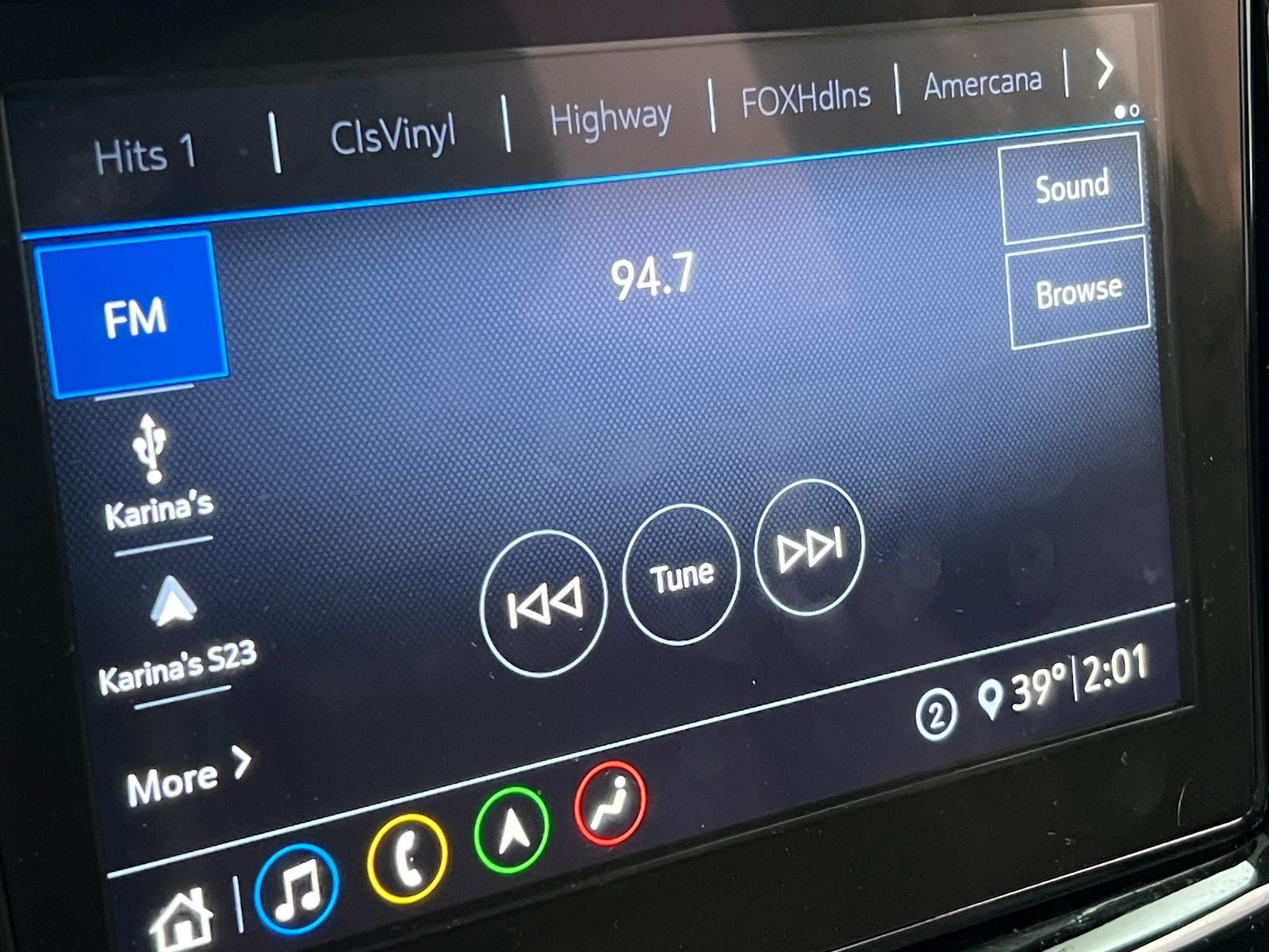 Thumbnail: 2020 Chevrolet Traverse - 3