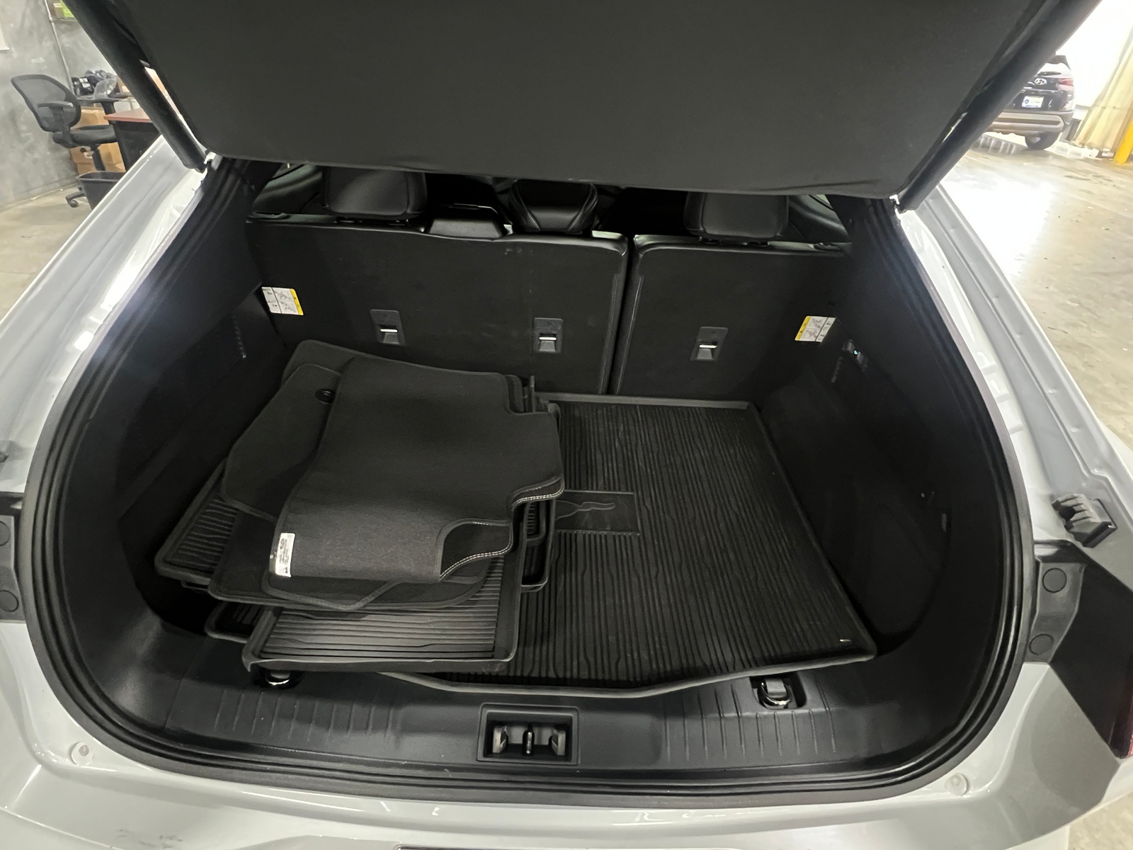 Thumbnail: 2022 Ford Mustang Mach-E - 6