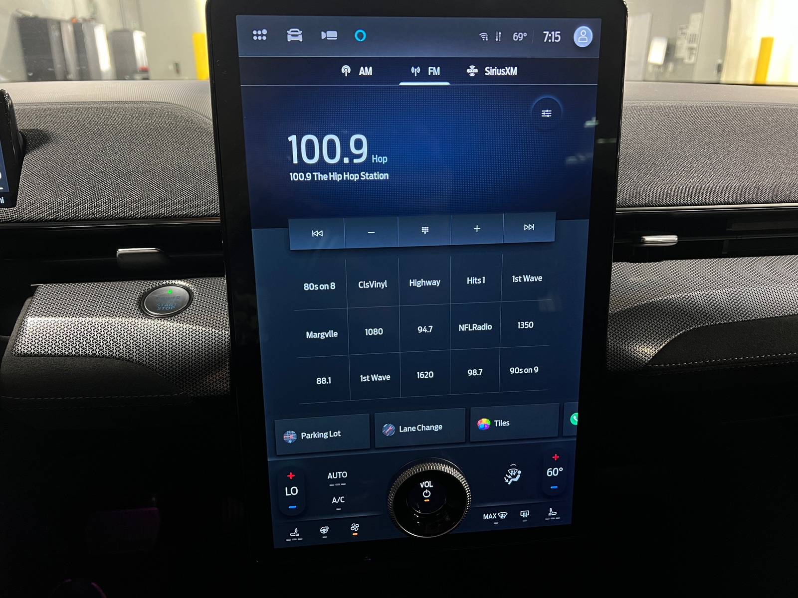 Thumbnail: 2022 Ford Mustang Mach-E - 3