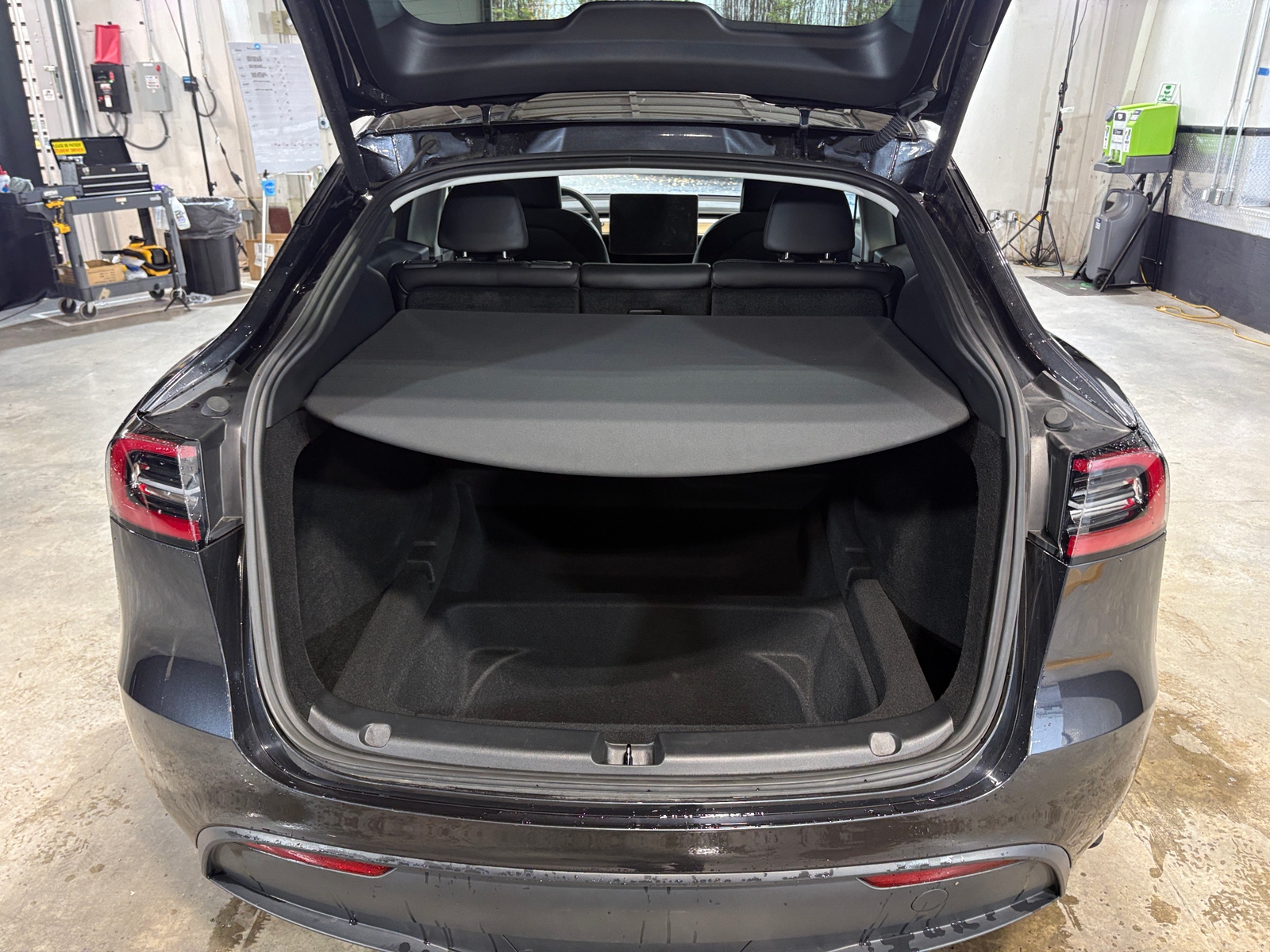 Thumbnail: 2024 Tesla Model Y - 6