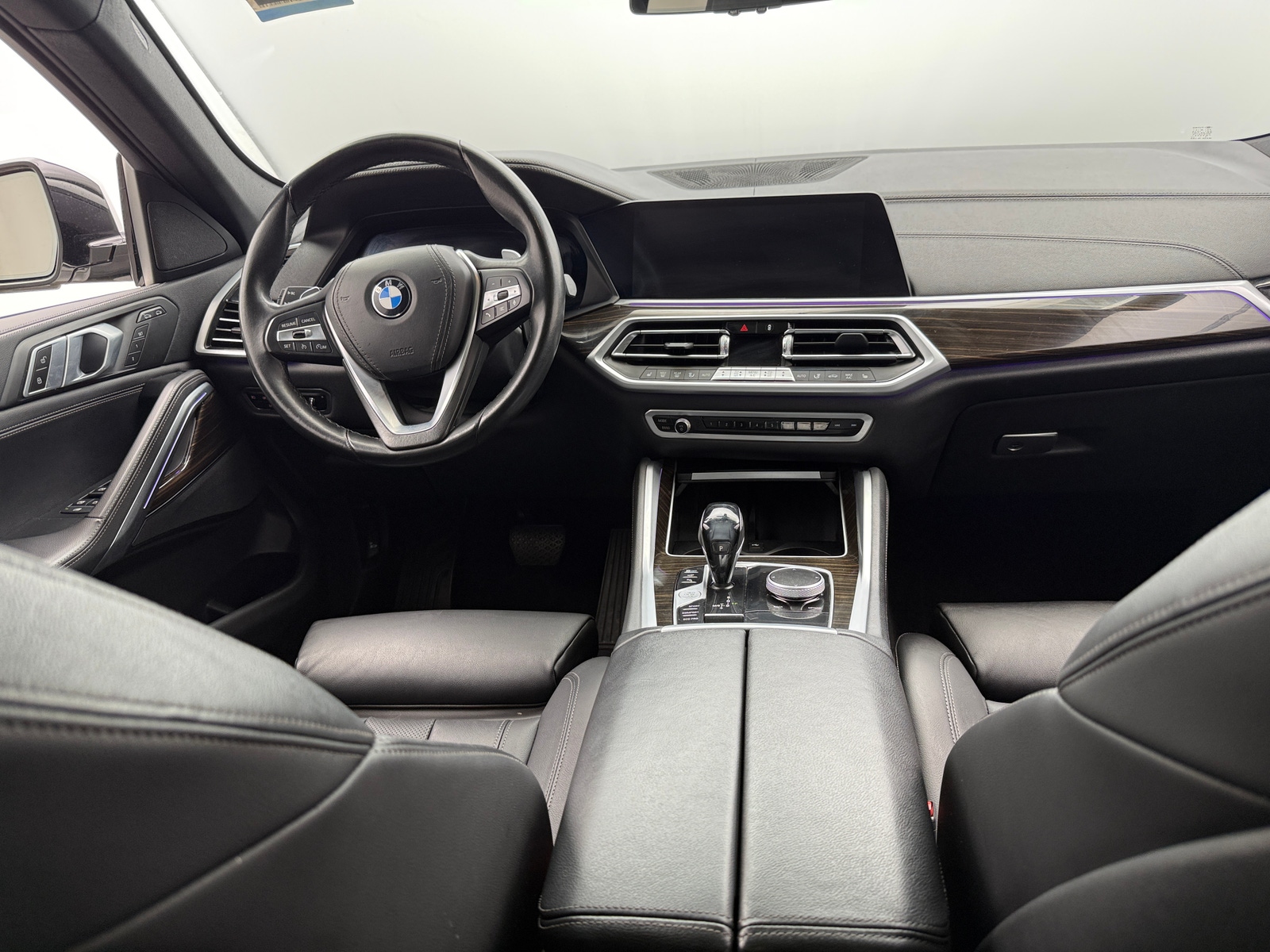 Thumbnail: 2021 BMW X6 - 2