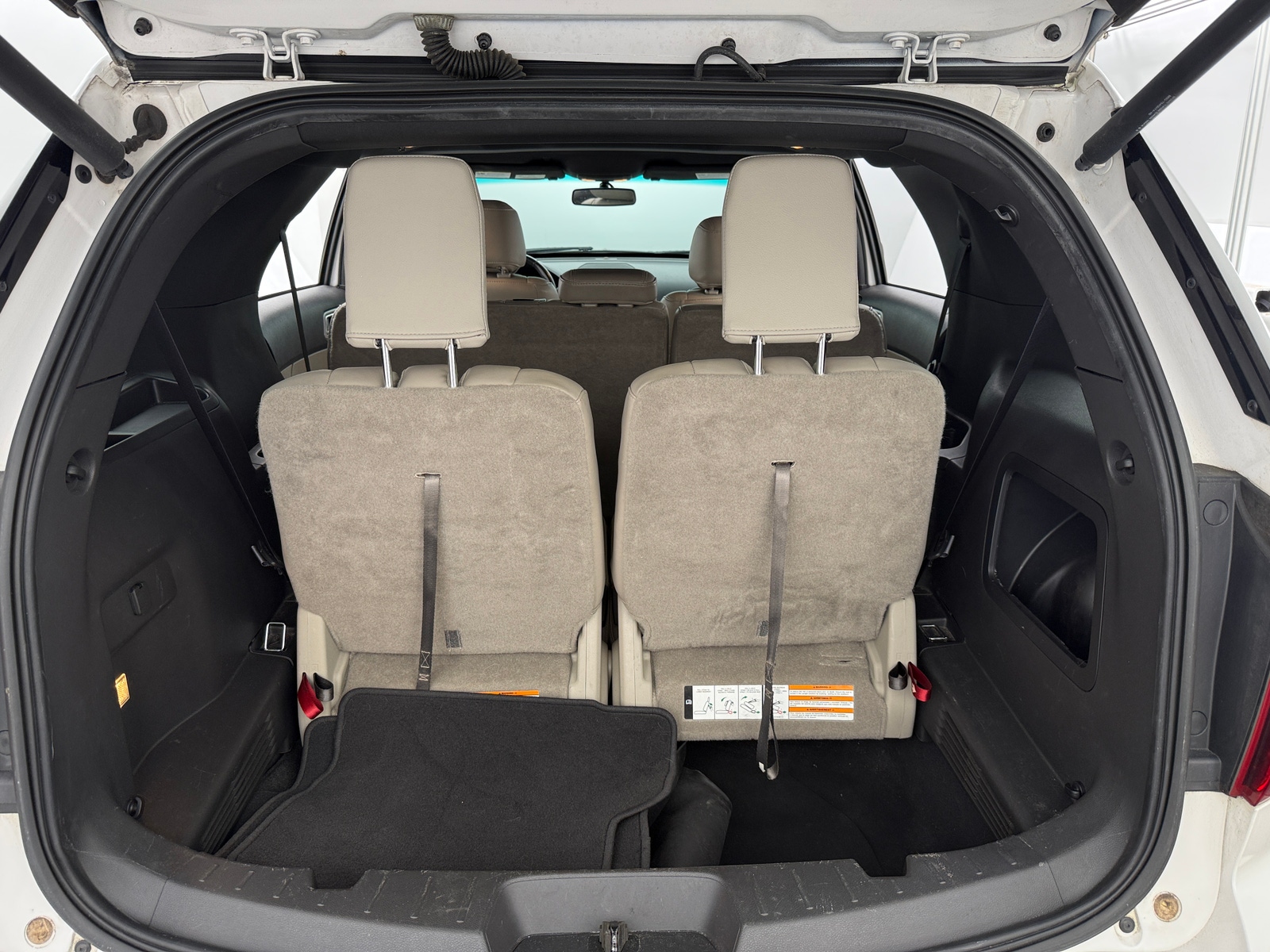 Thumbnail: 2014 Ford Explorer - 7