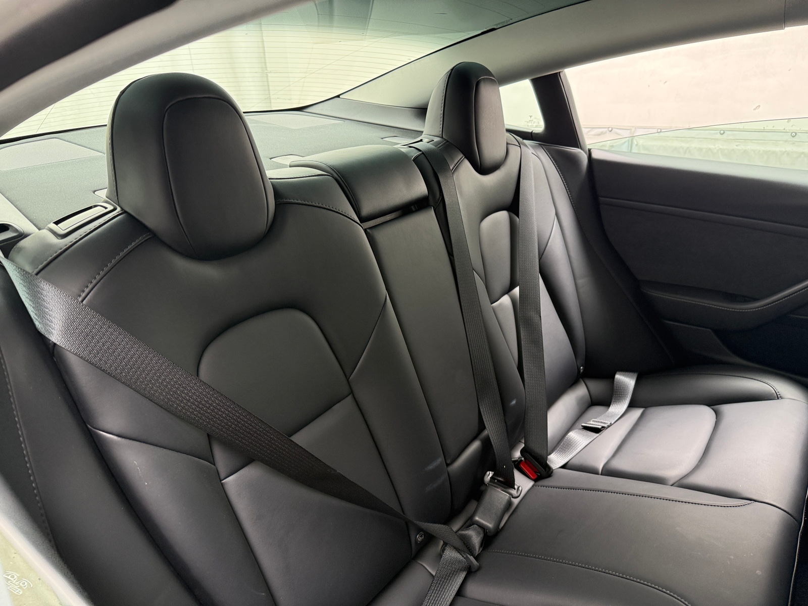 Thumbnail: 2022 Tesla Model 3 - 5