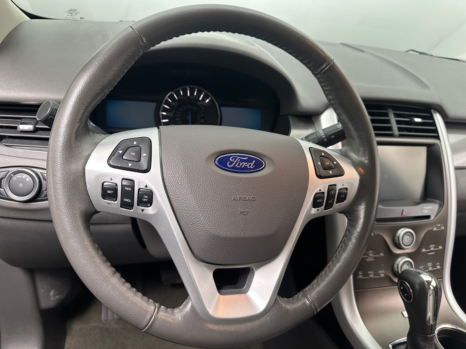 Thumbnail: 2013 Ford Edge - 4