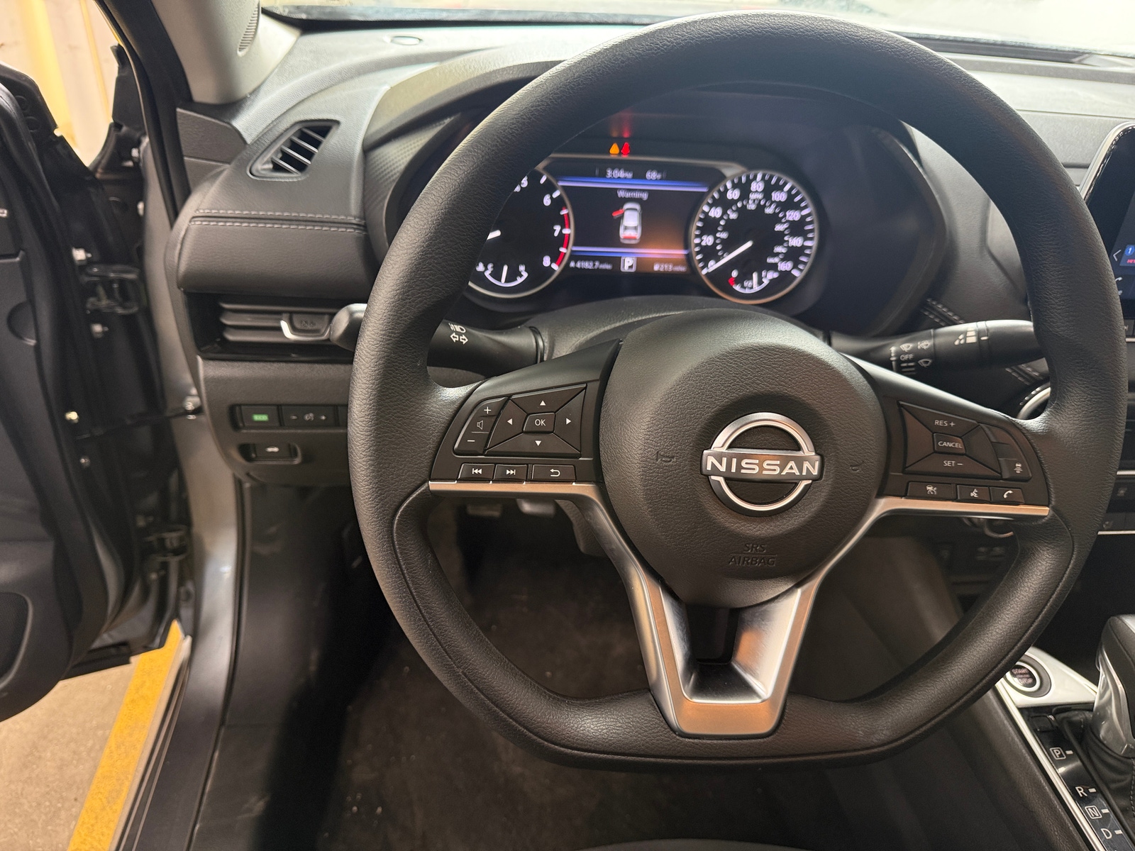 Thumbnail: 2025 Nissan Sentra - 5