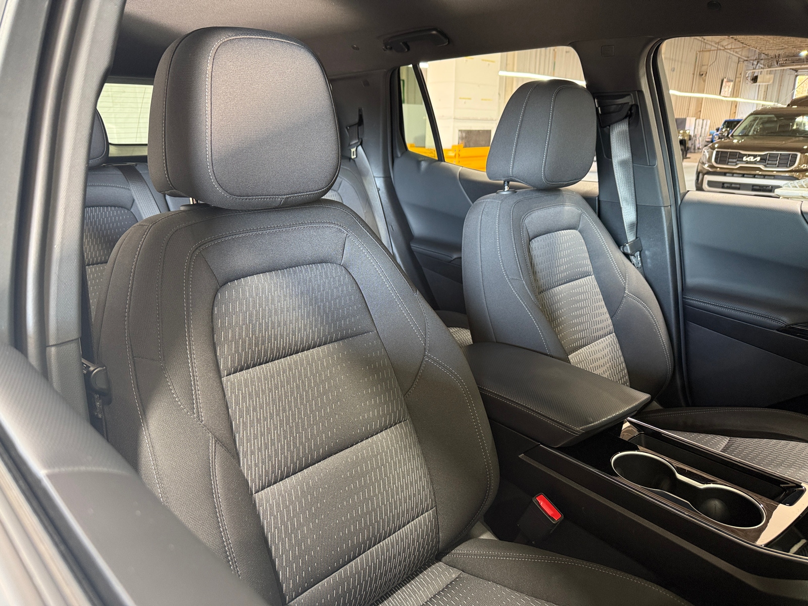 Thumbnail: 2025 Chevrolet Equinox - 2