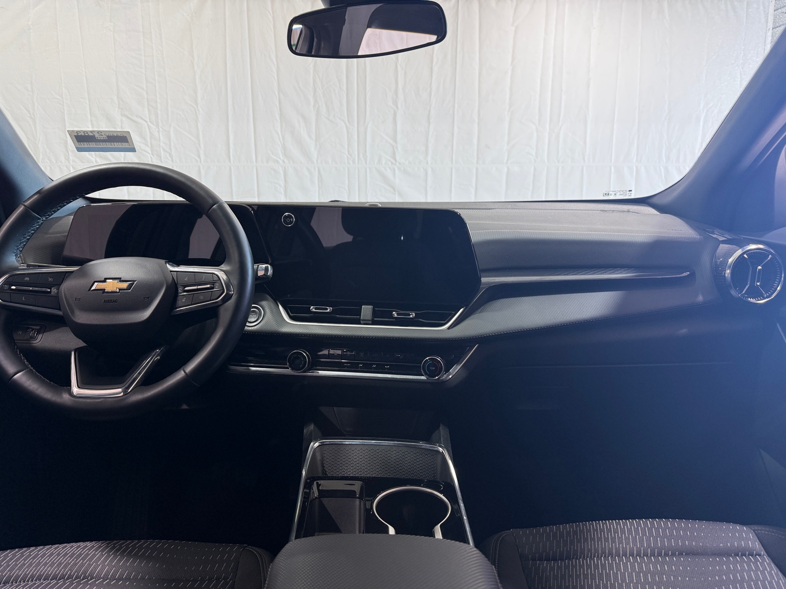 Thumbnail: 2025 Chevrolet Equinox - 3