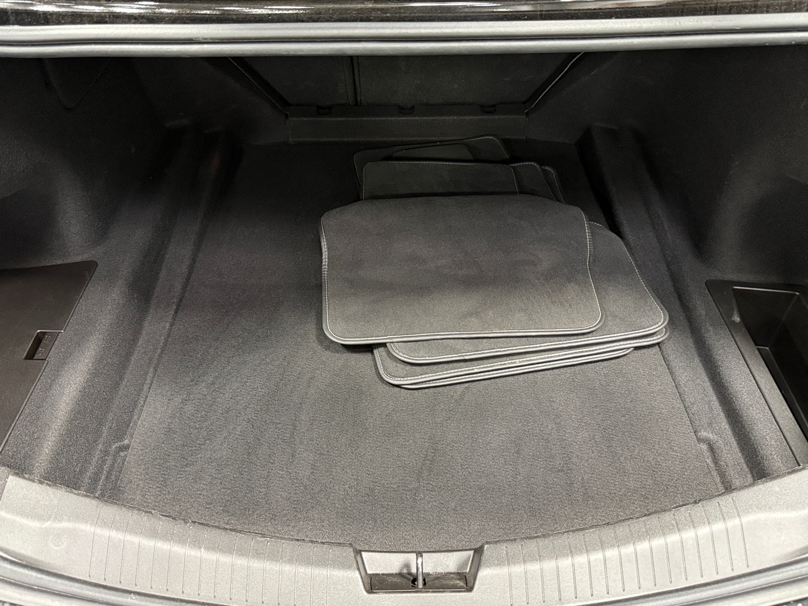 Thumbnail: 2022 Cadillac CT5 - 6