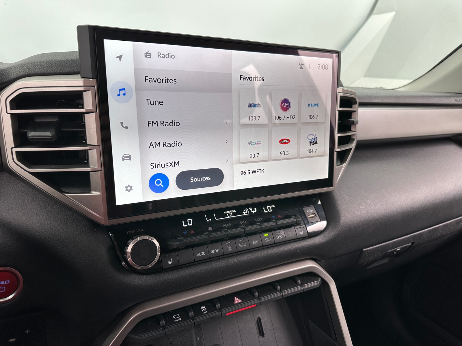 Thumbnail: 2024 Toyota Sequoia - 4